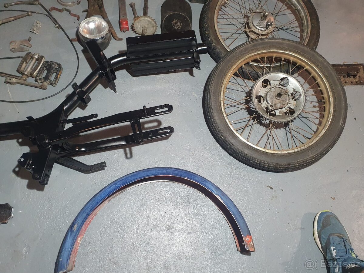 Babetta 210 dily - 7