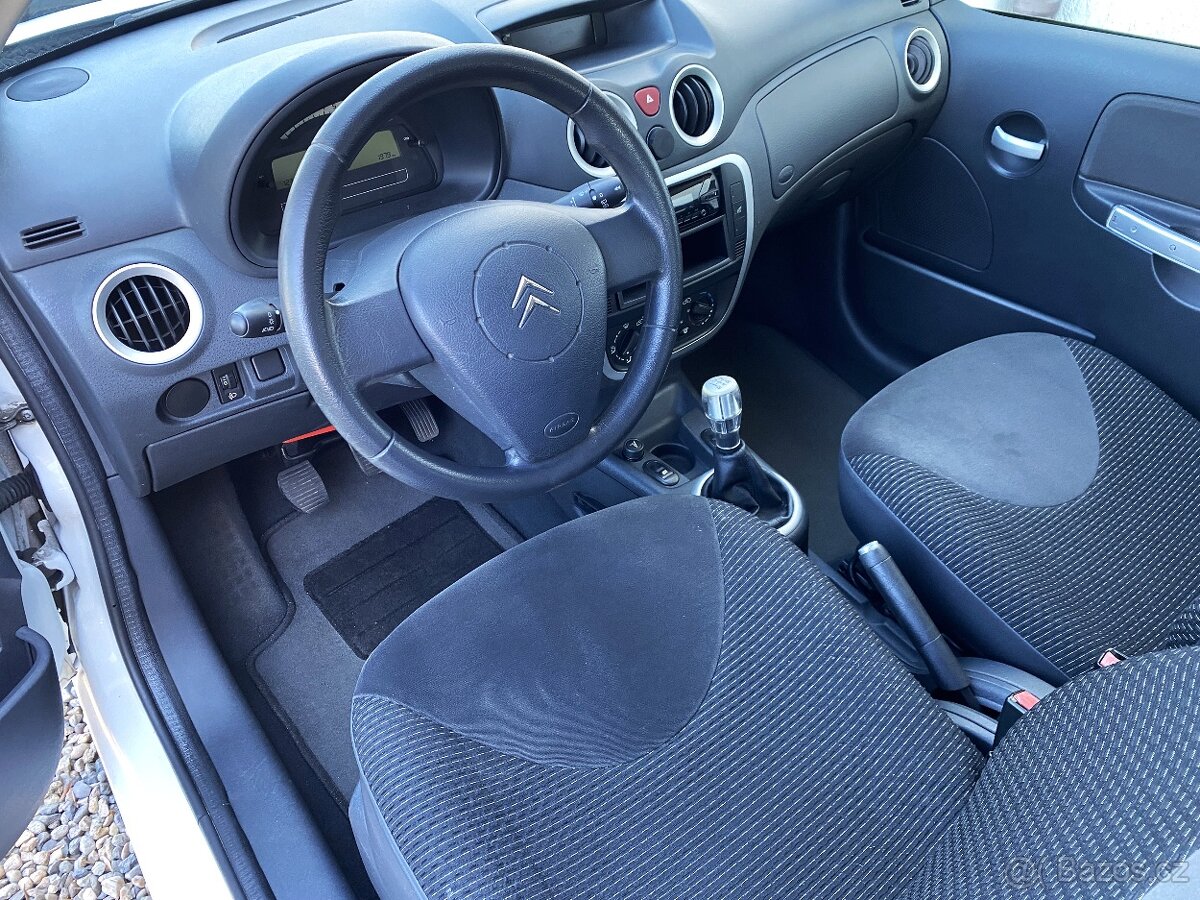 CITROËN C2 1.1 - SERVISNÍ KNIHA - 7