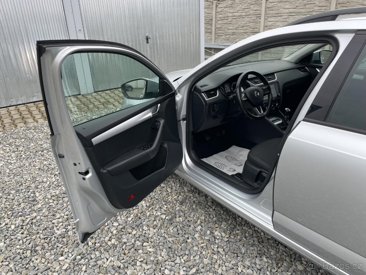 Škoda Octavia 2.0TDi 150PS 4x4 COMBI ACTIVE - 7