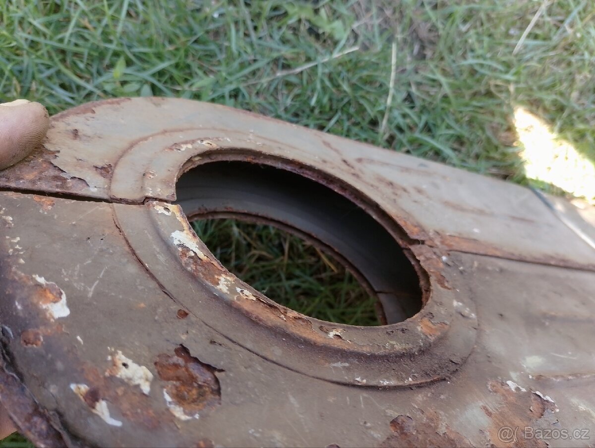 ČZ skútr kryt řetězu - 7
