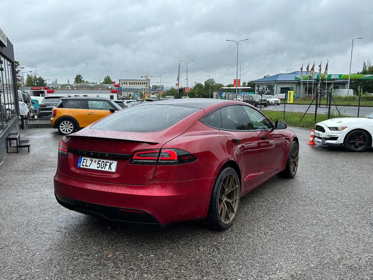 Tesla Model S Plaid 2024 - 7
