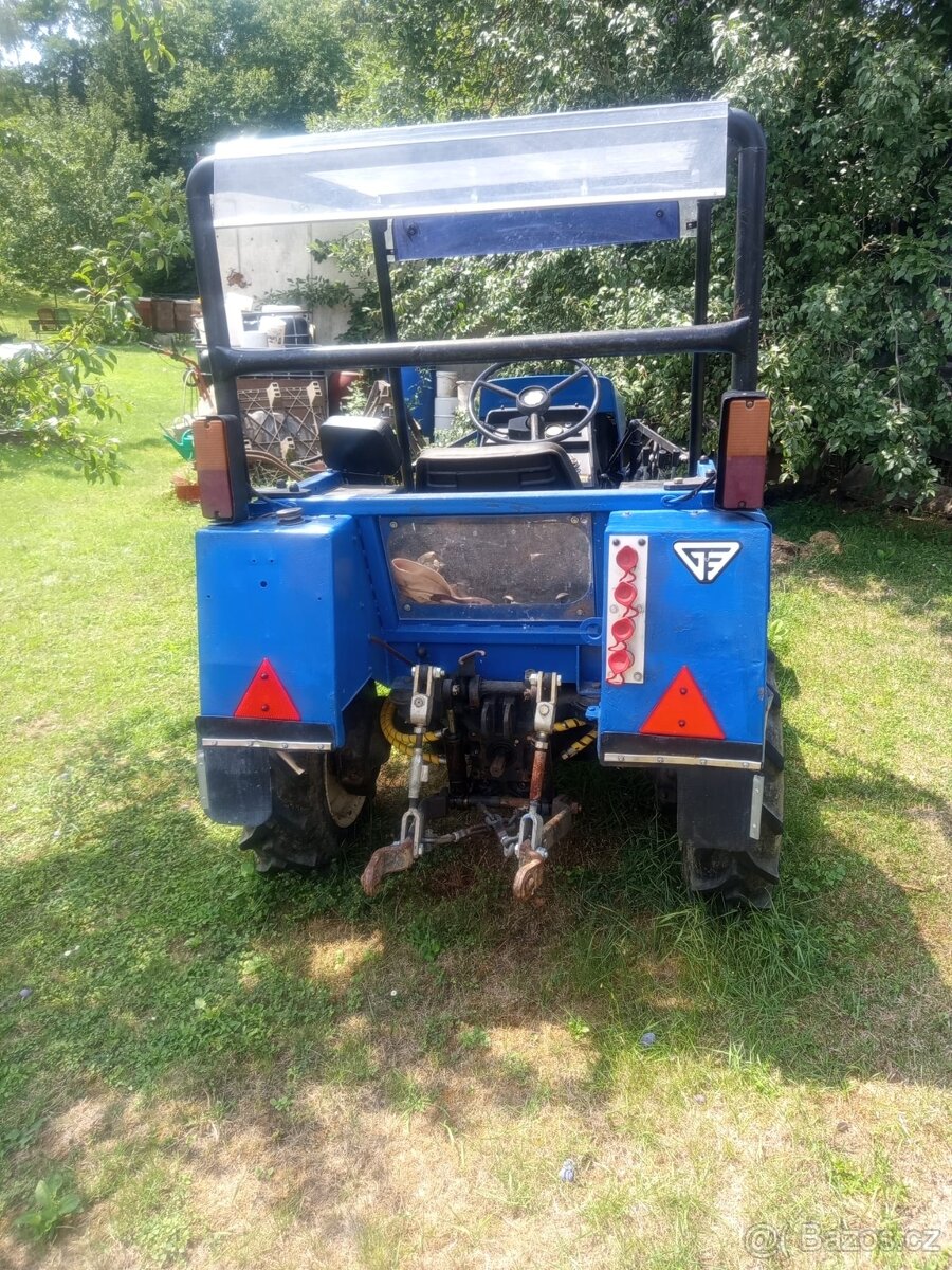 Prodám Malotraktor Belarus 220 - 7