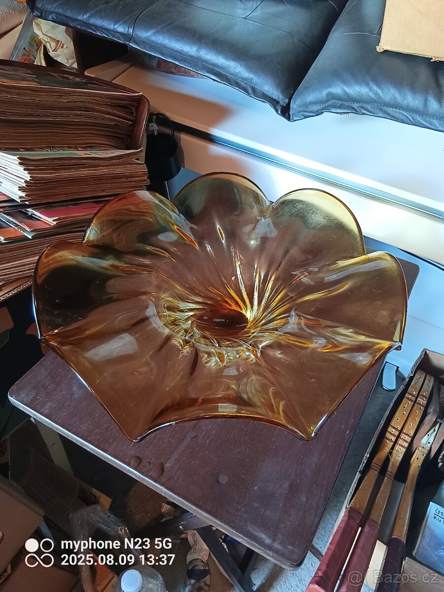 Staré barevné ambrove sklo hutní vázy mísy sklenice - 7
