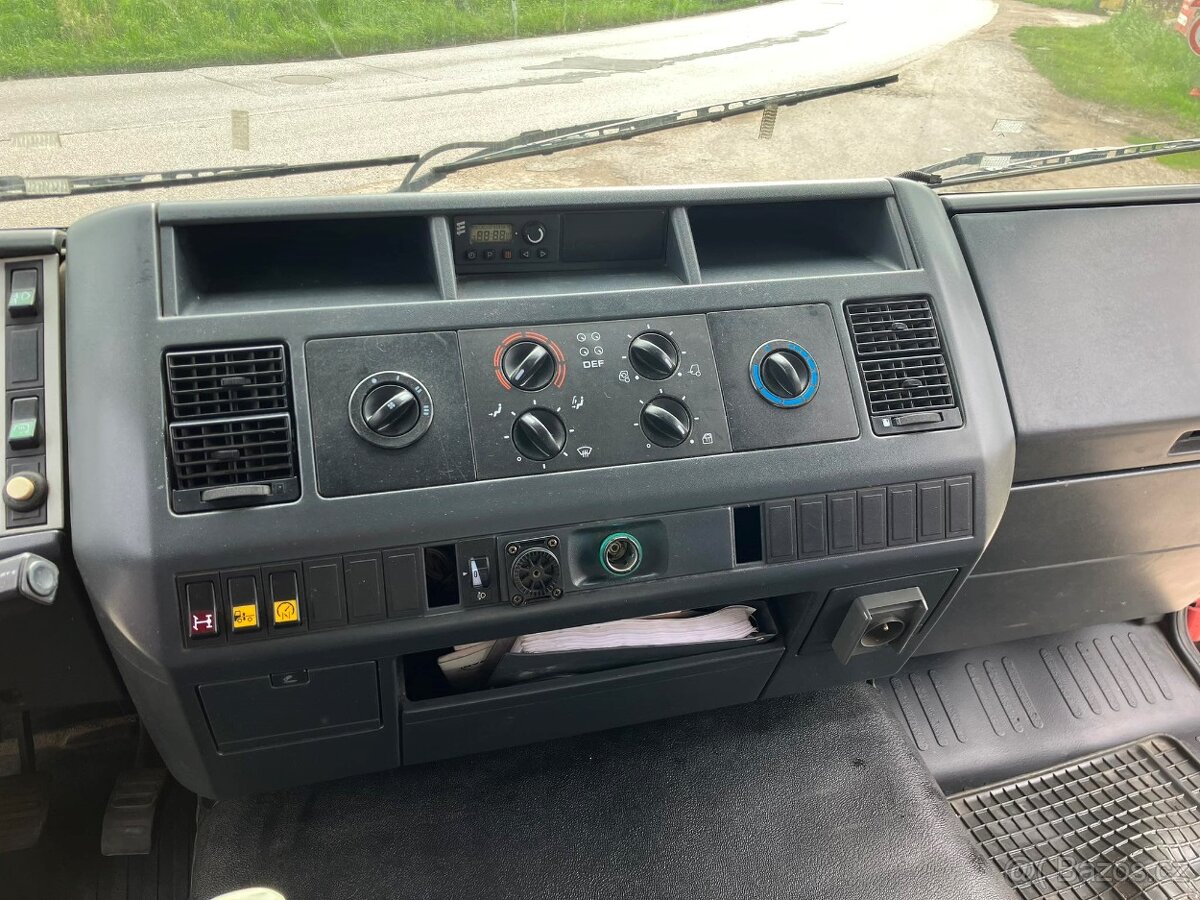 Prodám MAN 6,9 206kw LE 2000 VO-74 - 7