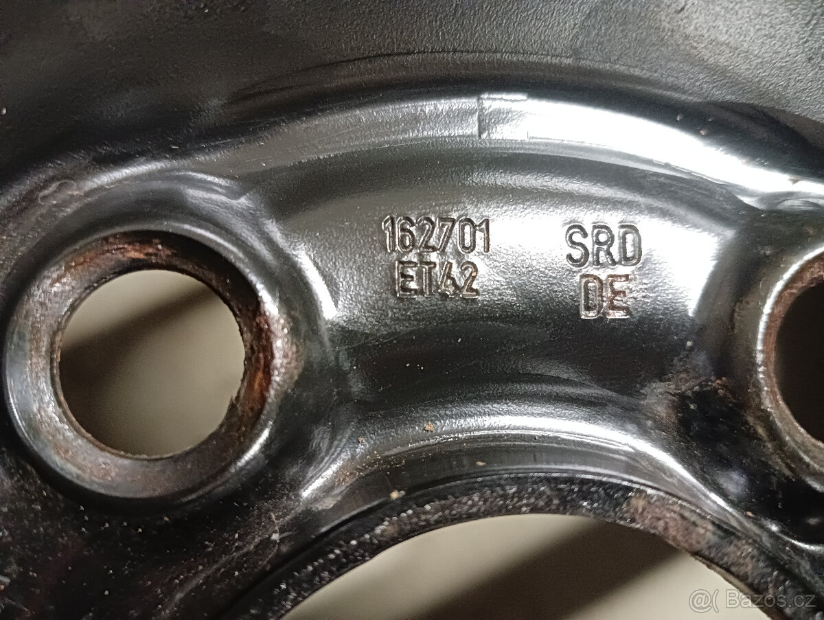 Octavia ráfek + nové pneu 205/55/16 Michelin Pilot HX - 7