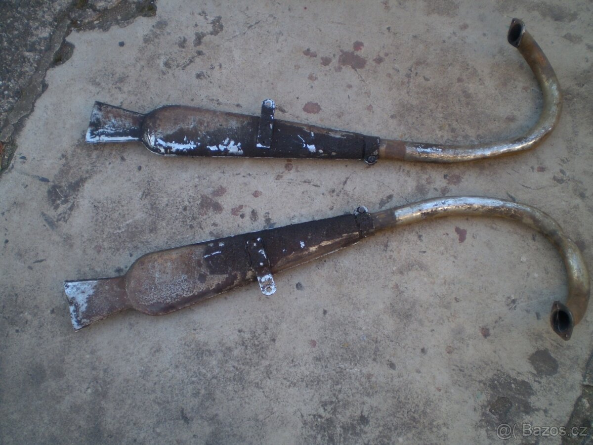 JAWA Special,JAWA Robot zadní světlo hlinikové značeno FJ - 7