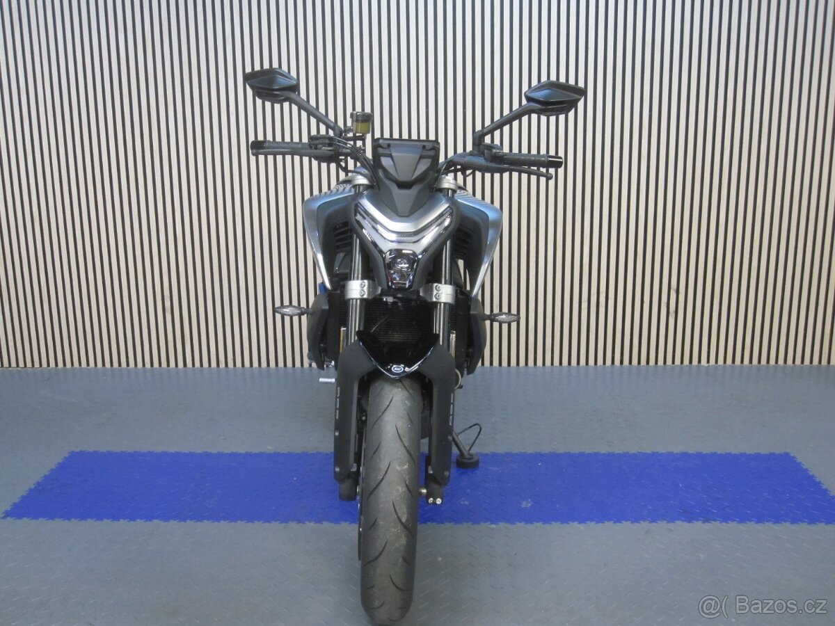 CFMOTO 450NK (předváděčka) - 7