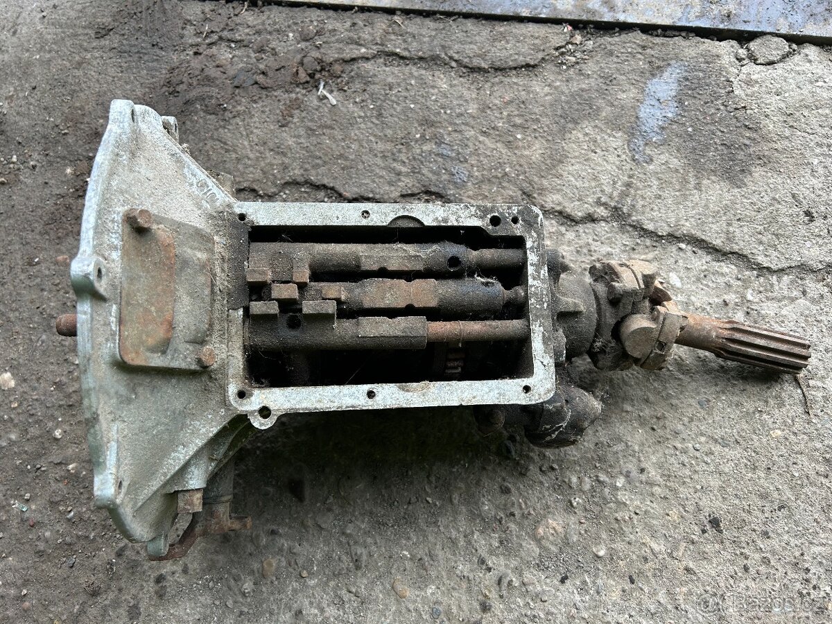 Aero Minor II - motor, převodovka - 7