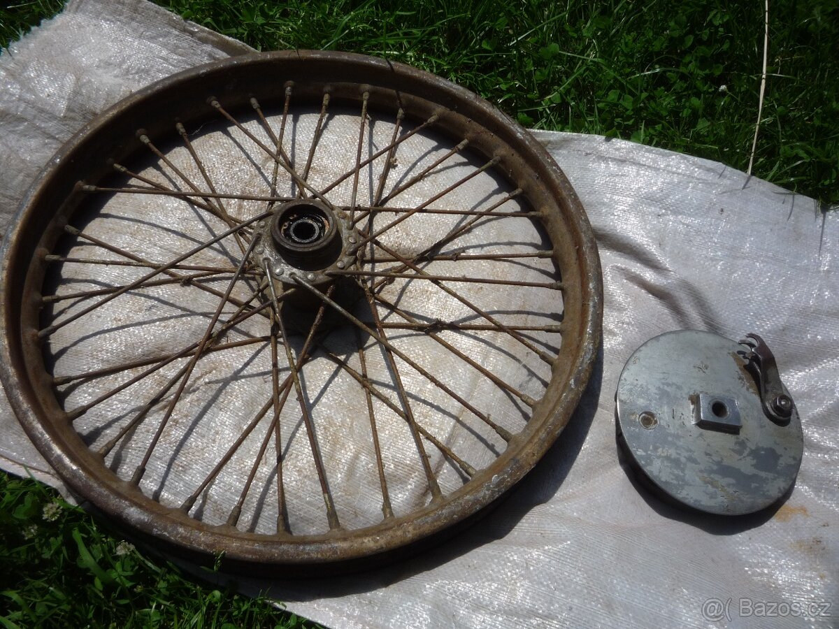 prodám různé díly na moto. Kostra na moto Jawa-ČZ 175, typ 3 - 7