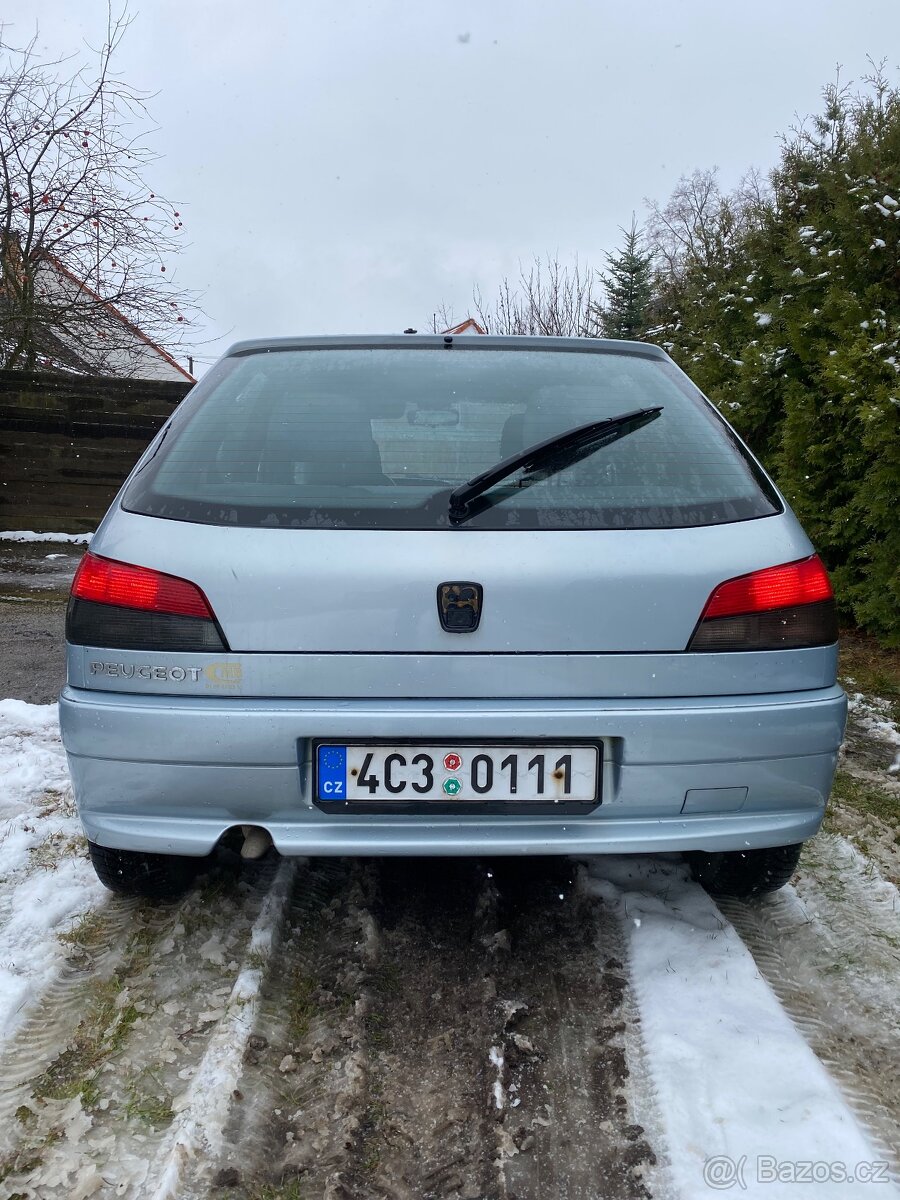 Peugeot 306 1.8i 81kw rok 2001 Euro3 v ČR jedna majitelka - 7