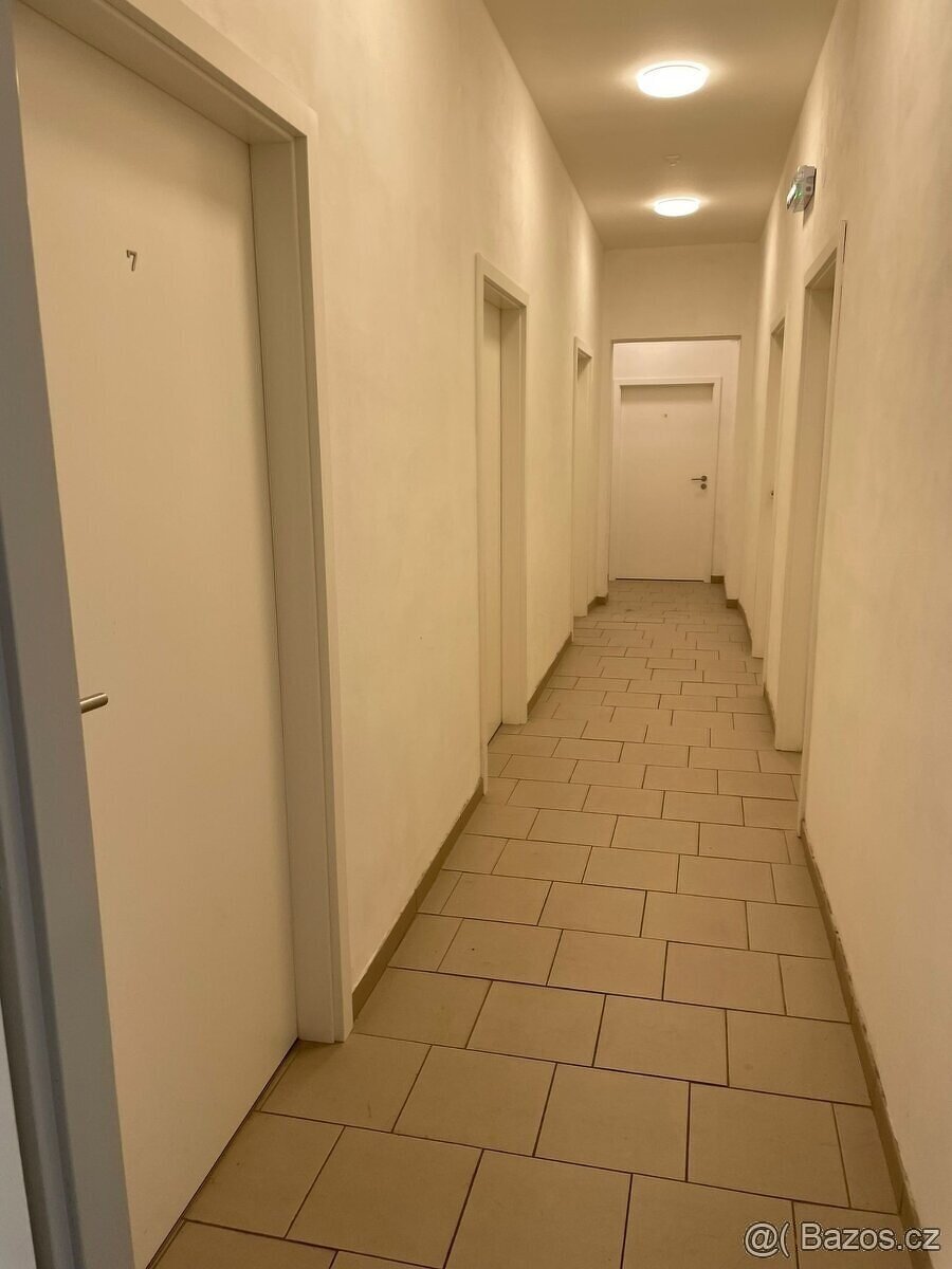 Pronájem pokojů – Náchod, Cena dohodou - 7