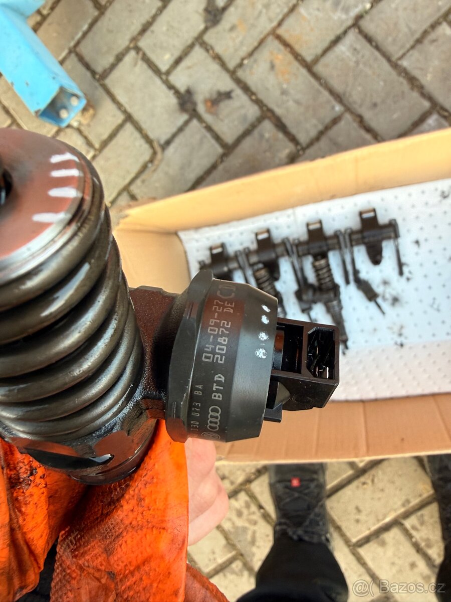 Díly 1,9 TDI 74KW - 7