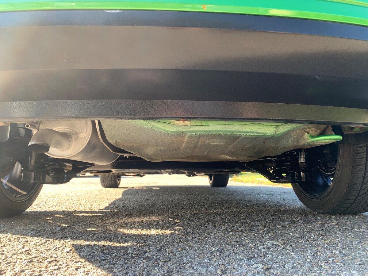 Škoda Rapid 1.2 tsi, ČR, panoram. střecha, 77 tis. km - 7