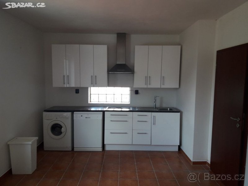 Dům s byty Chrudim Pardubice bydlení investice - 7