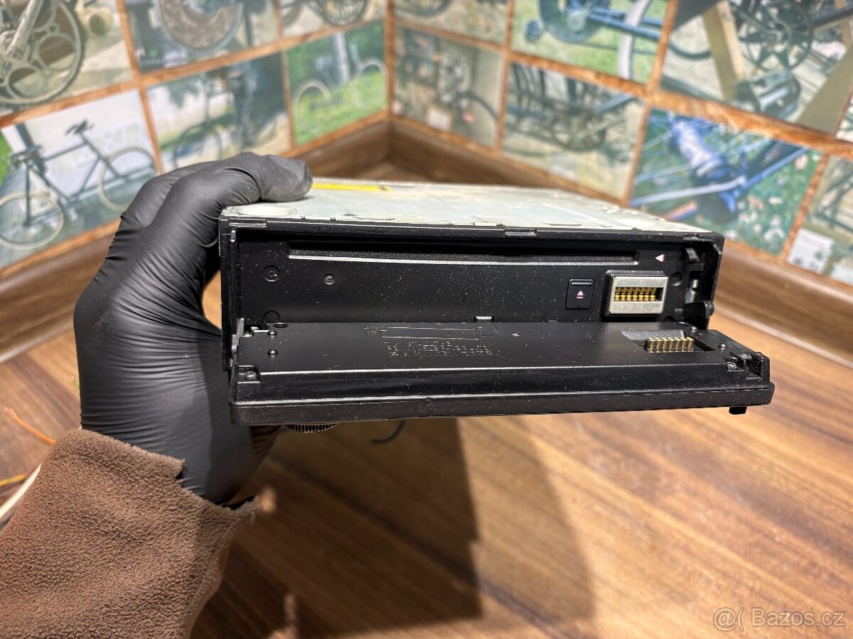 Autorádio Panasonic CQ-C3303N–CD-MP3-AUX-Oldtimera - 7