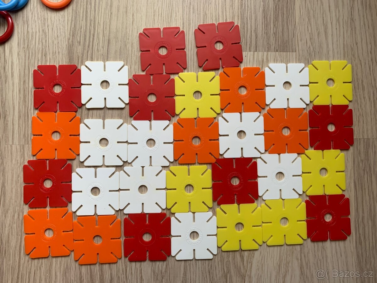 Set retro plastových hraček - Seva kroužky - 7