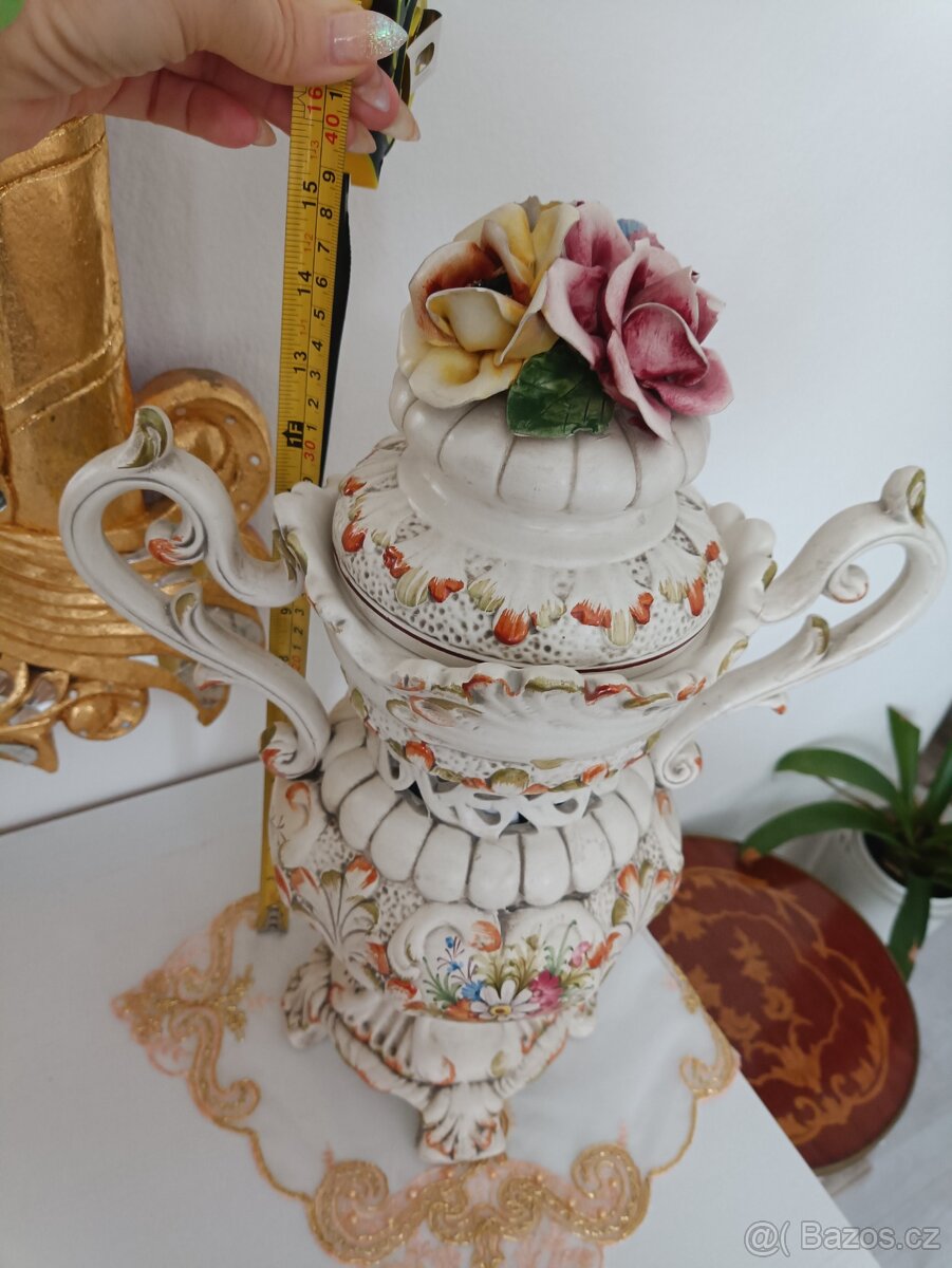 Starožitna porcelánová dzbanova váza. Signováno. - 7