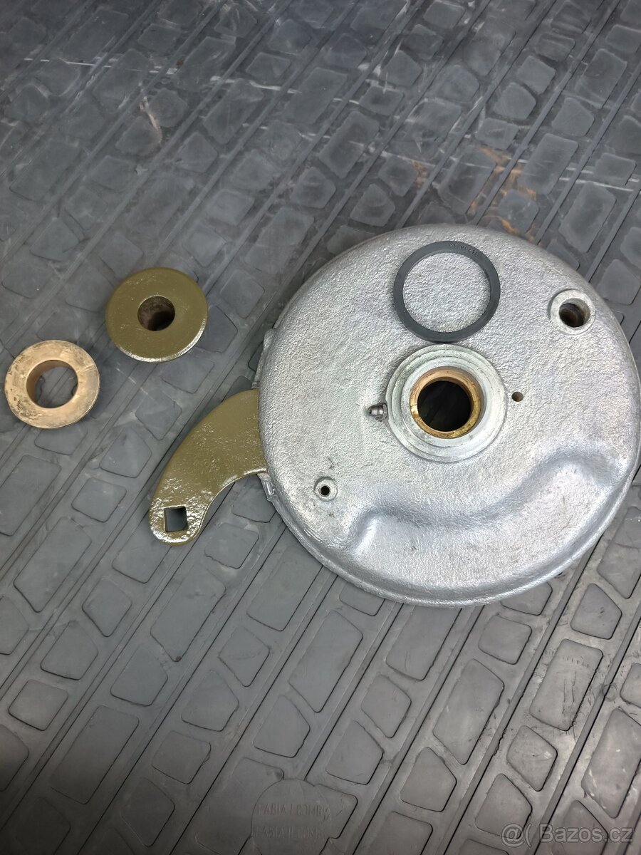 Brzdové pakny brzdový štít střed kola buben květák Ural M72 - 7