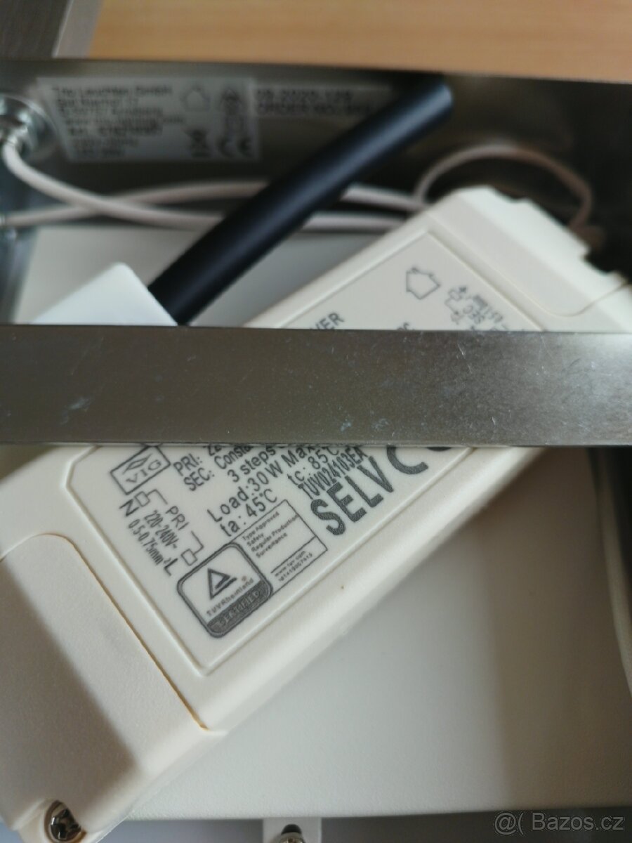 Stolní svítidlo - 7