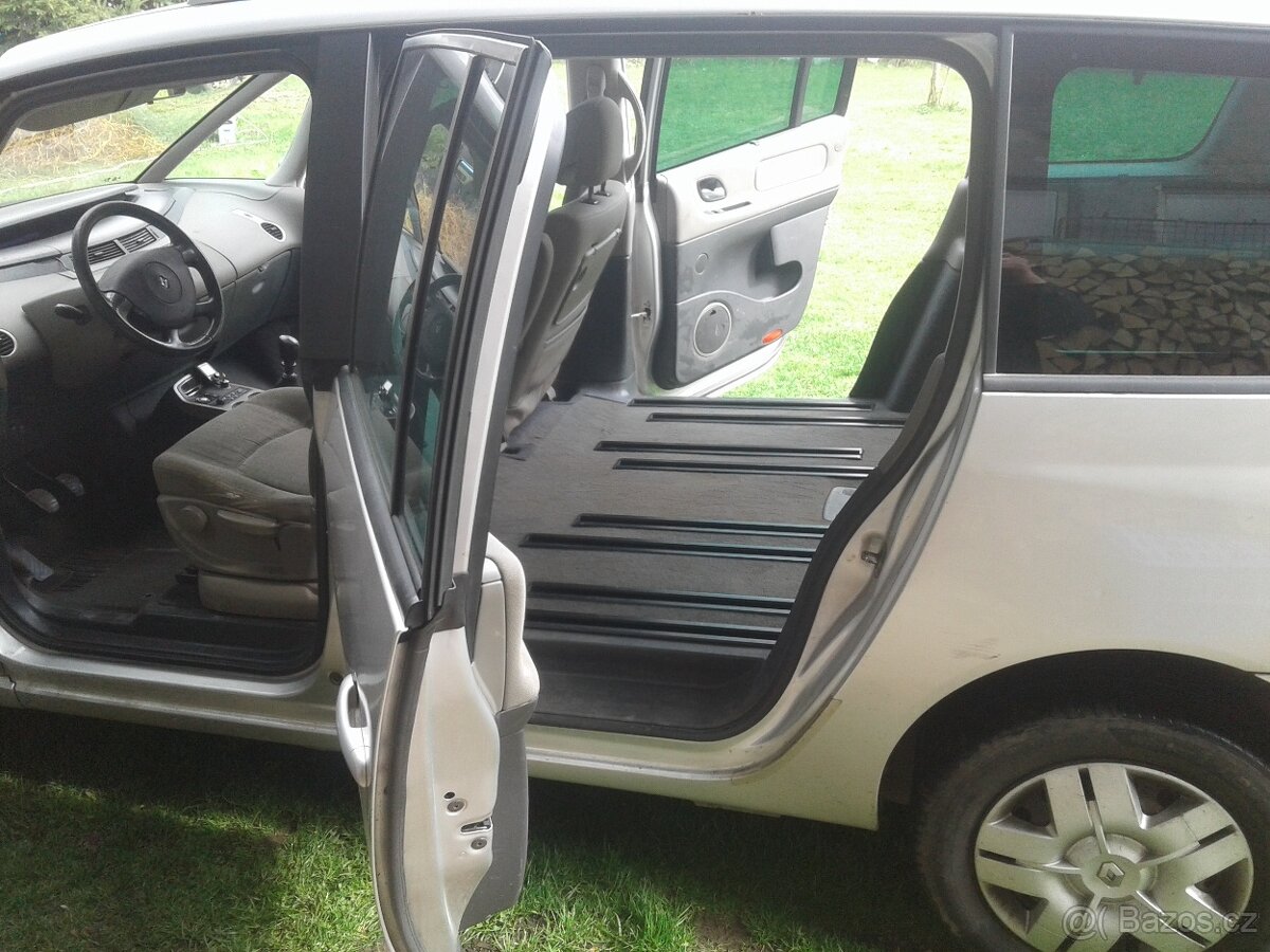 Renault grand Espace 4 turbo benzín 2.0 - 7