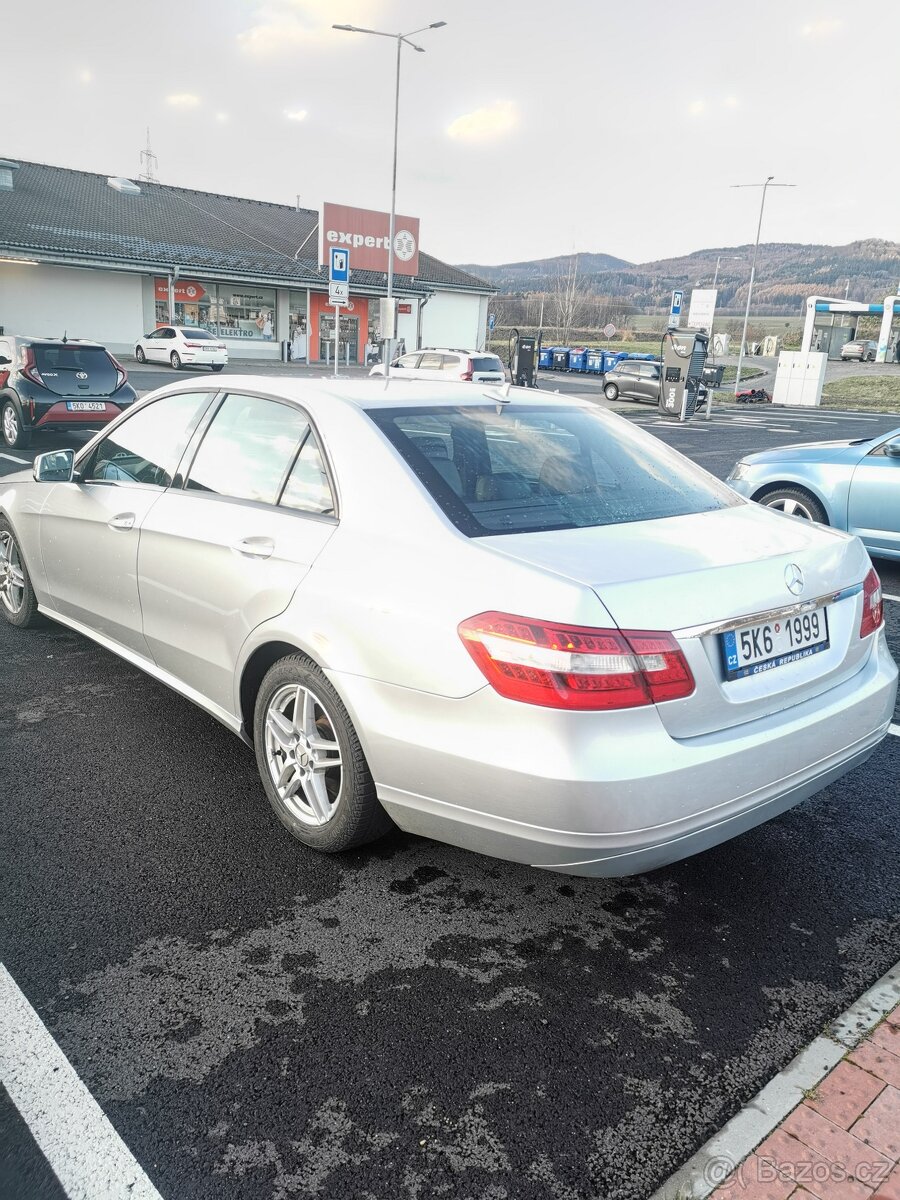 Mercedes E200 CDI - 7