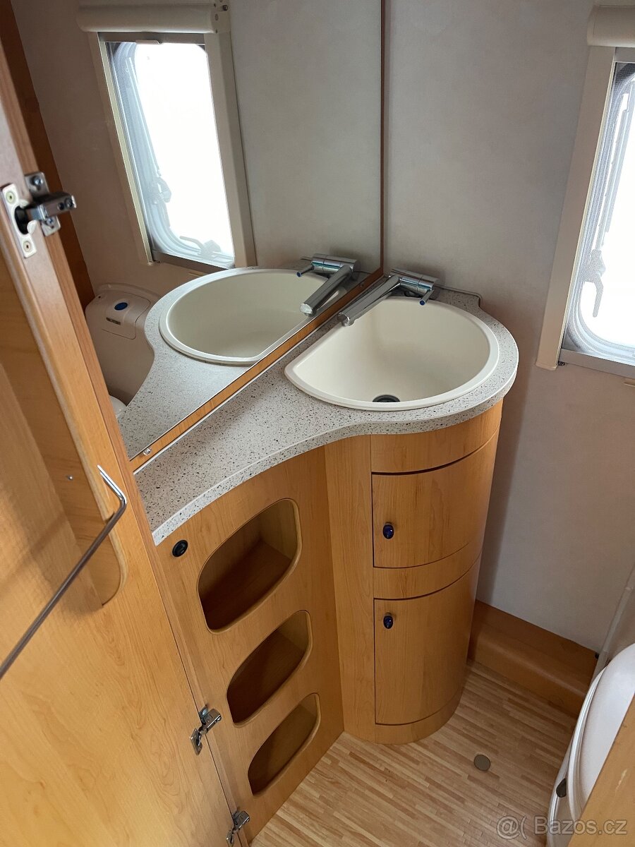 Prodám karavan Hymer Eriba Feeling 430 - 7