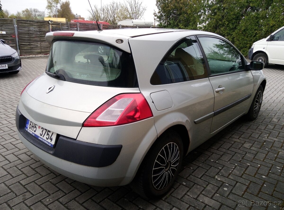 Renault Mégane, 1.6i 83kW - 7
