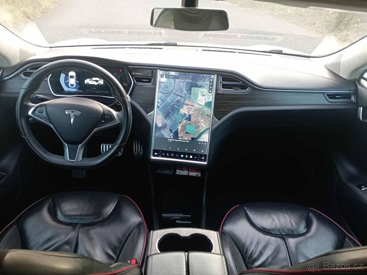 TESLA MODEL S P85 nabíjení zdarma free supercharger sch01 - 7