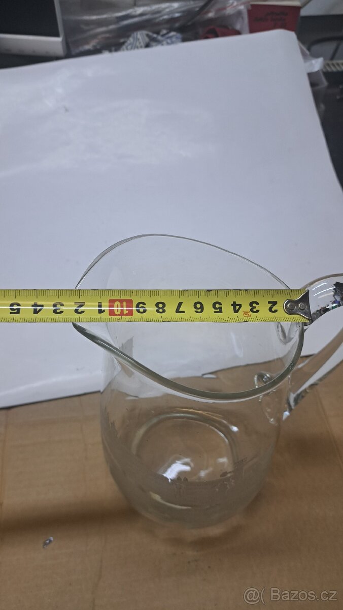 Skleněný džbán - 7