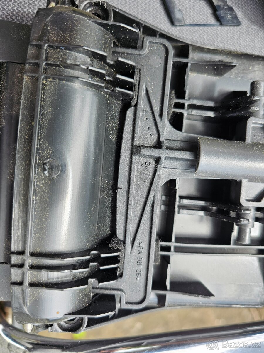 Náhradní díly Volvo S80 - 7