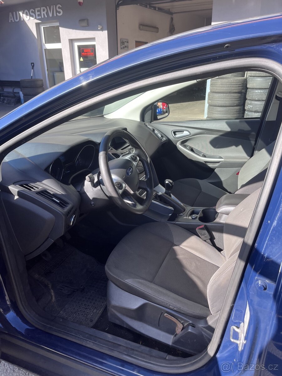 Ford Focus 1.6i 2014 - 7