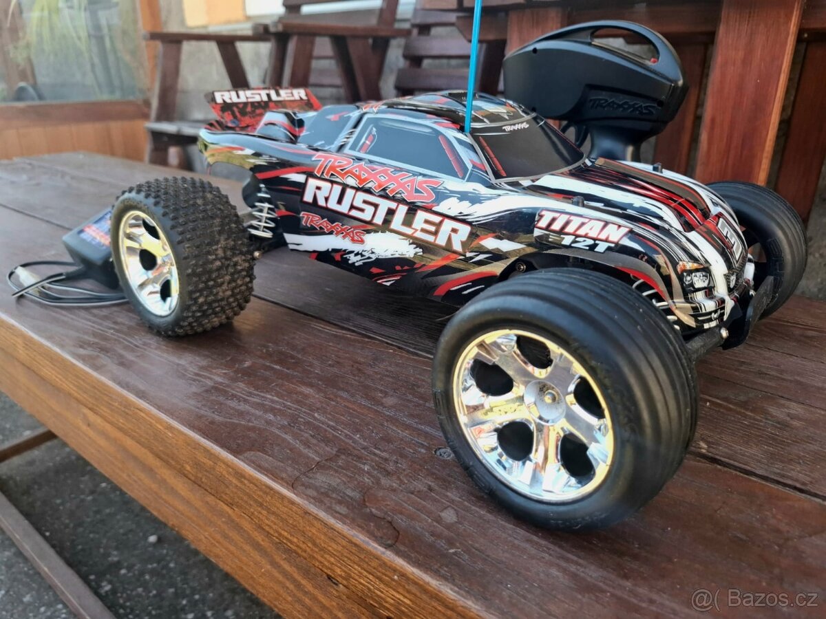 Traxxas rustler 2wd - 7