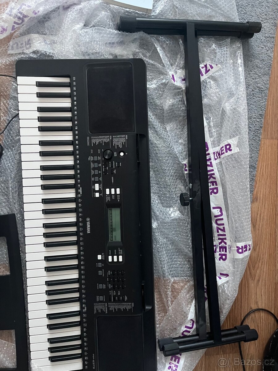 Yamaha PSR-E373 – klávesy - 7