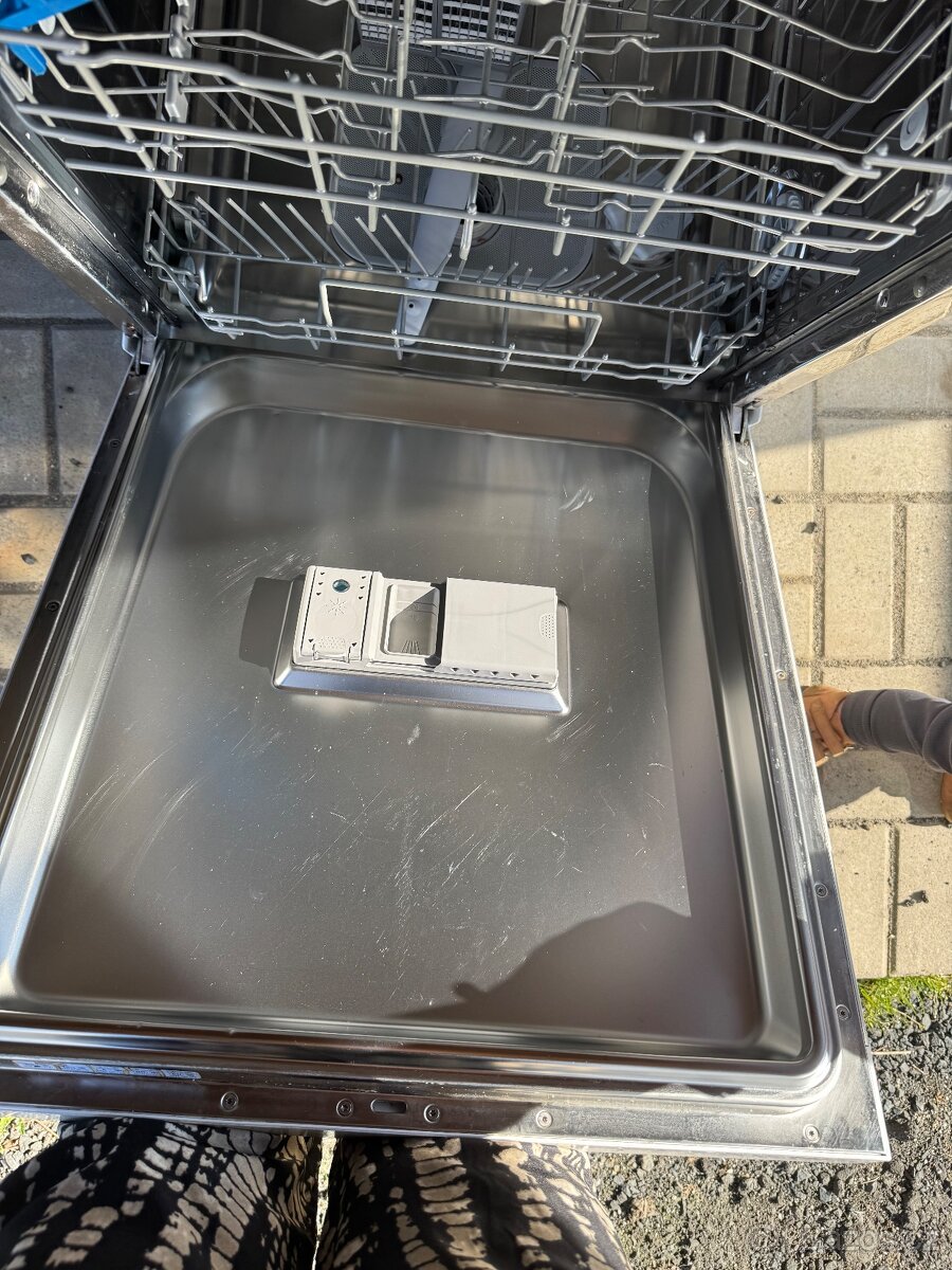 Myčka candy 60 cm - 7