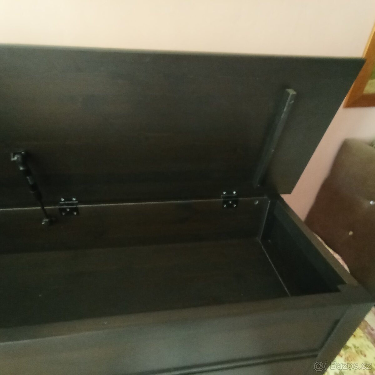 Komoda s úložným prostorem - 7