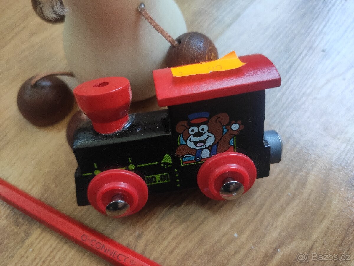 dřevěné figurky na pružině - 7
