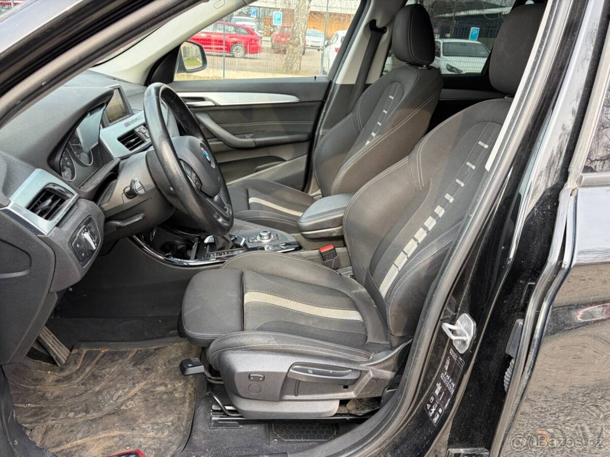 BMW X1 xDrive 20d 140kw ČR - 7