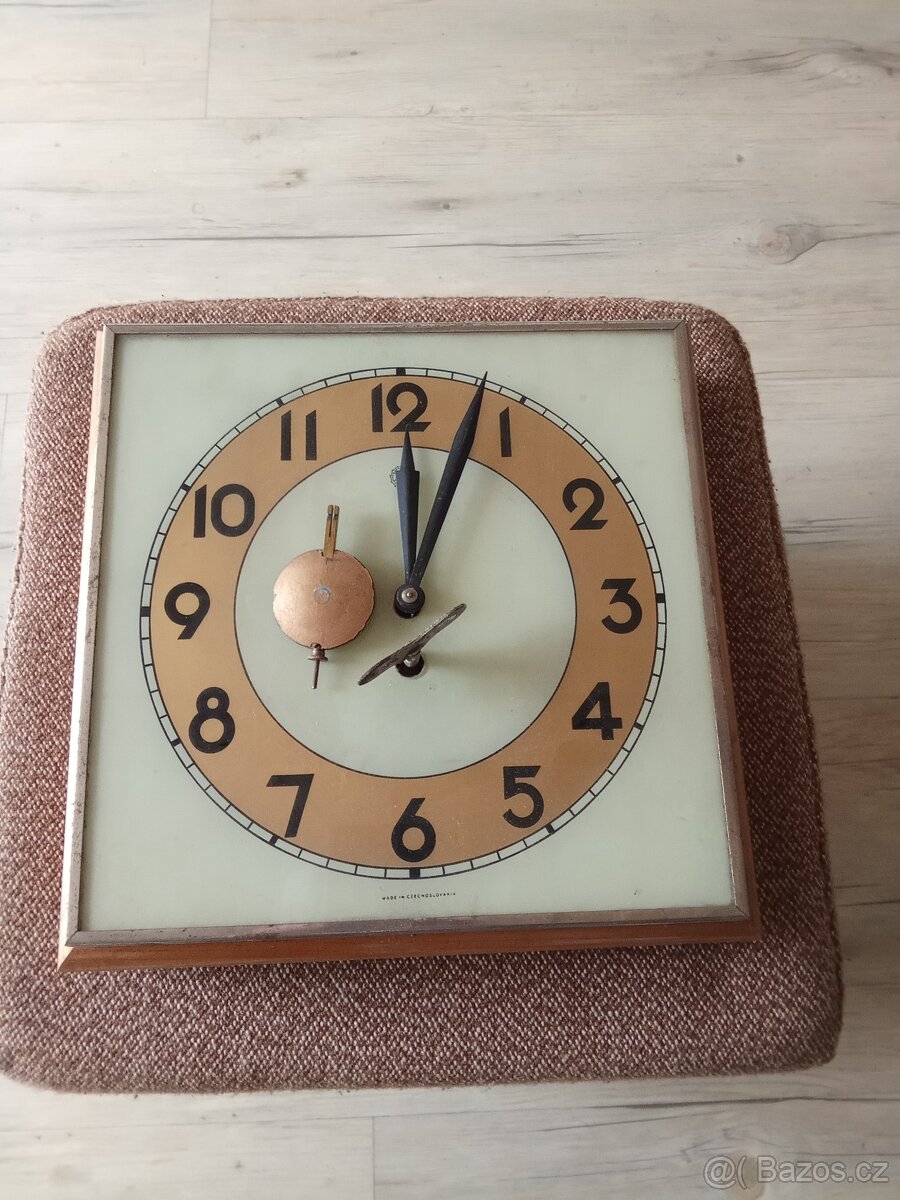 Hodiny - 7
