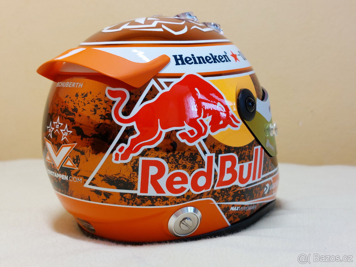 Predám Max Verstappen oranžová 2024 Red Bull F1 helma 1:2 - 7