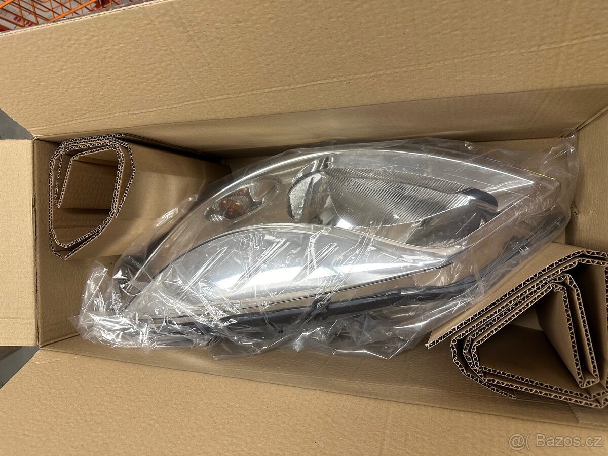 Originál přední světlomet DACIA SANDERO 1 - 7