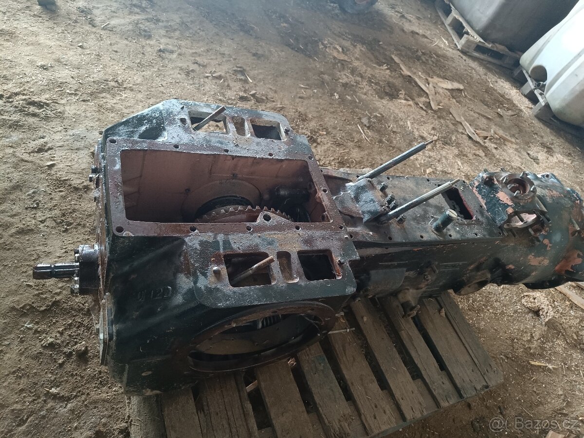 Zetor 7211 převodovka - 7