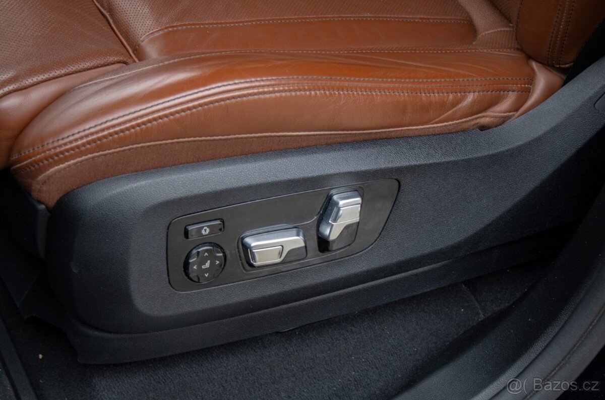 BMW X5 xDrive M50d 294kW - 7