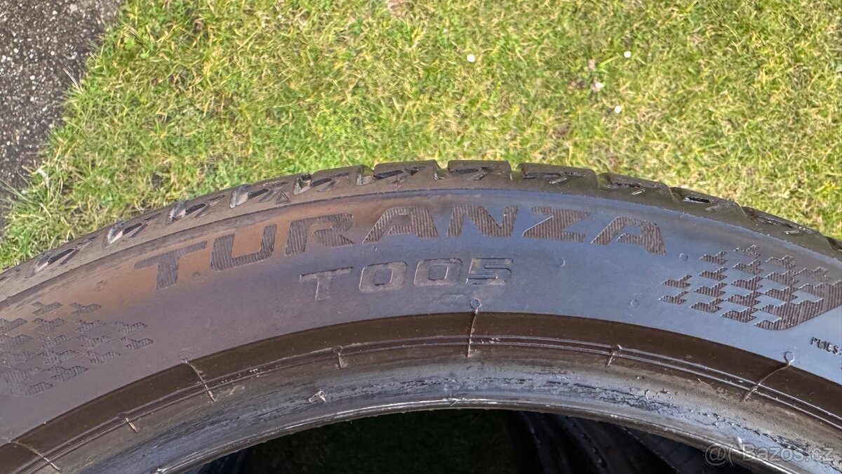 Pneu BRIDGESTONE TURANZA 245/40 R19 - 7