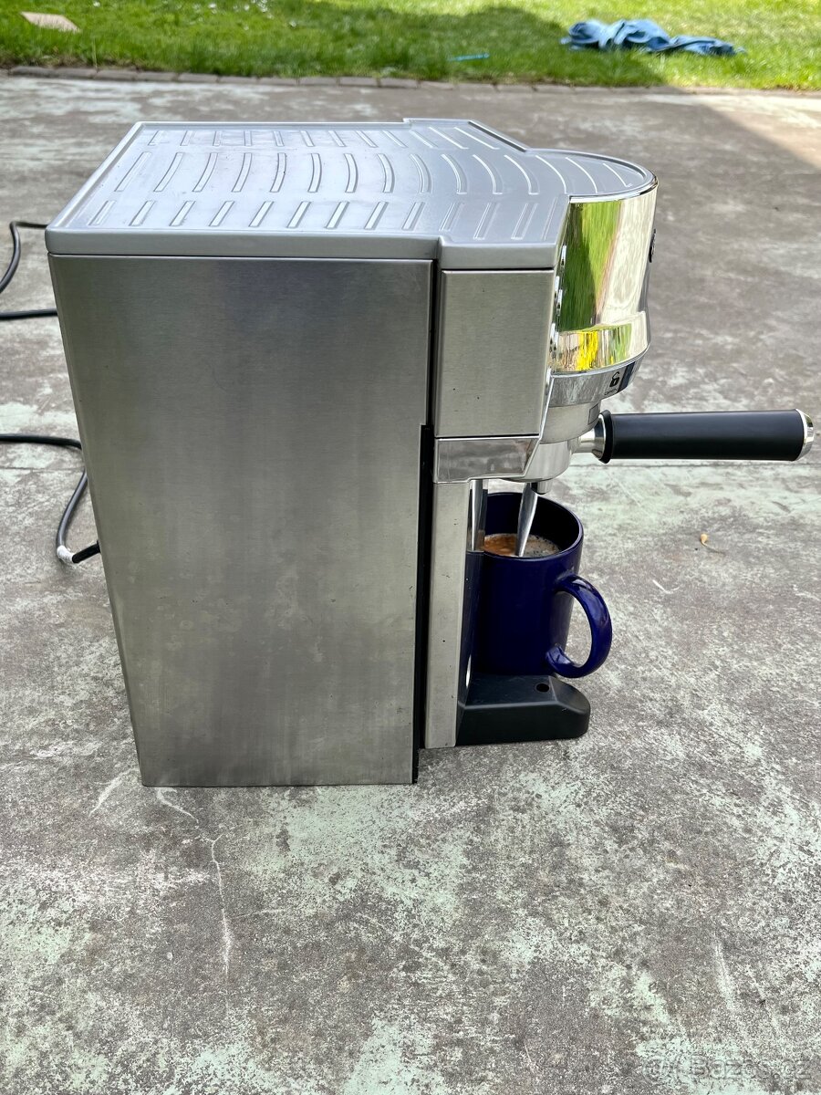 Kávovar DeLonghi - 7
