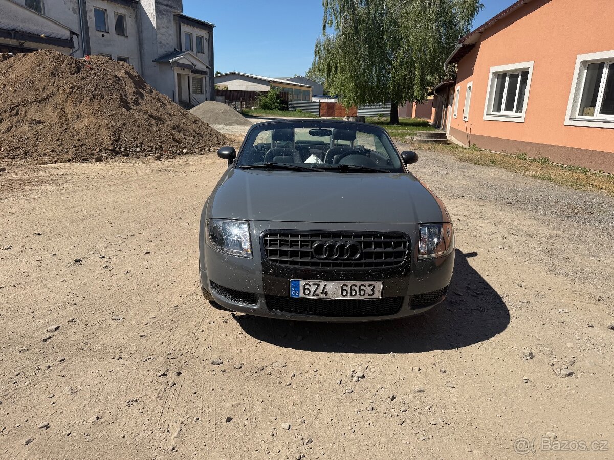 Audi TT Cabrio - 7