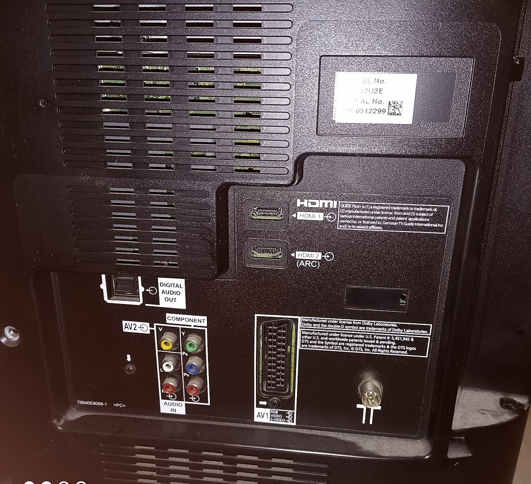 TELEVIZE Panasonic - 7