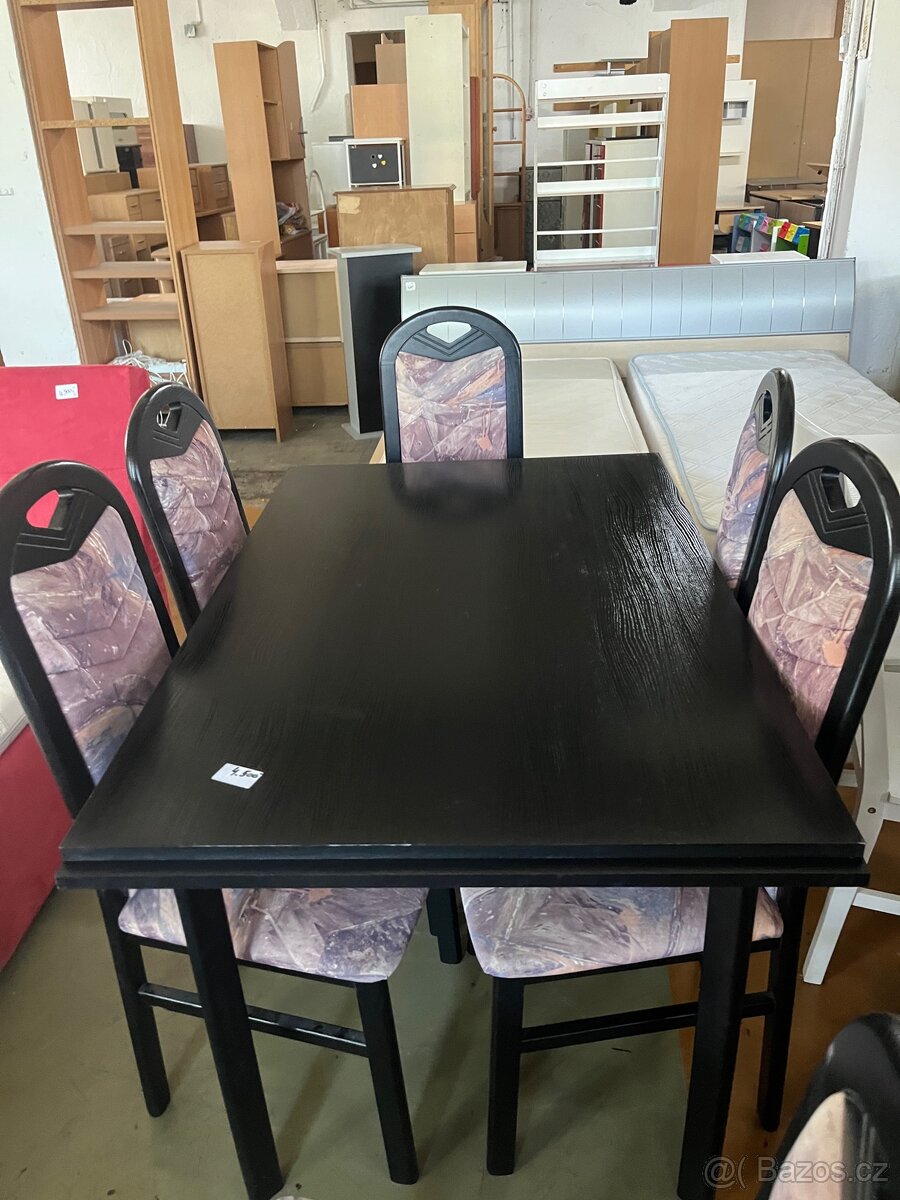 Jídelní stůl se židlemi - 7
