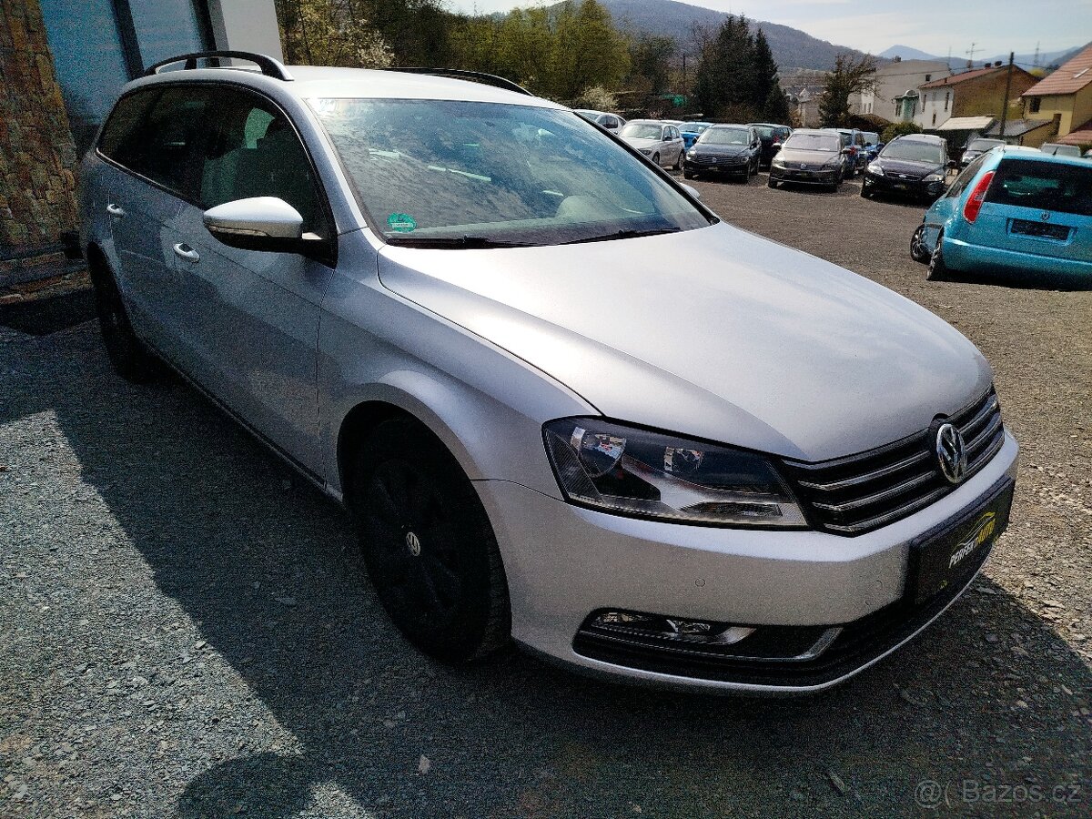 VW PASSAT B7 2.0 TDi 103kW, r.v. 11/2012, najeto 231.502km - 7