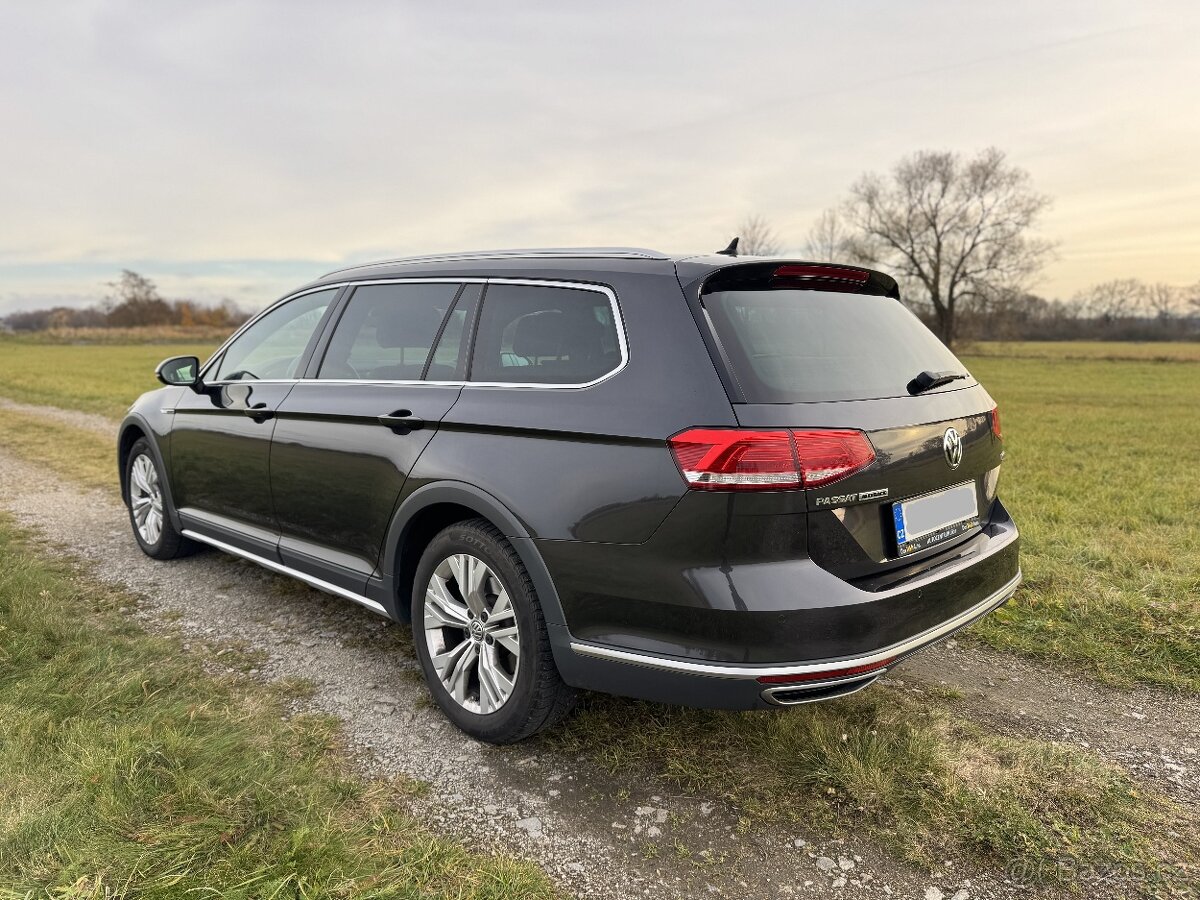 VW Passat Alltrack 2.0 TSI 162 kW 4Motion DSG r.v. 2018 - 7