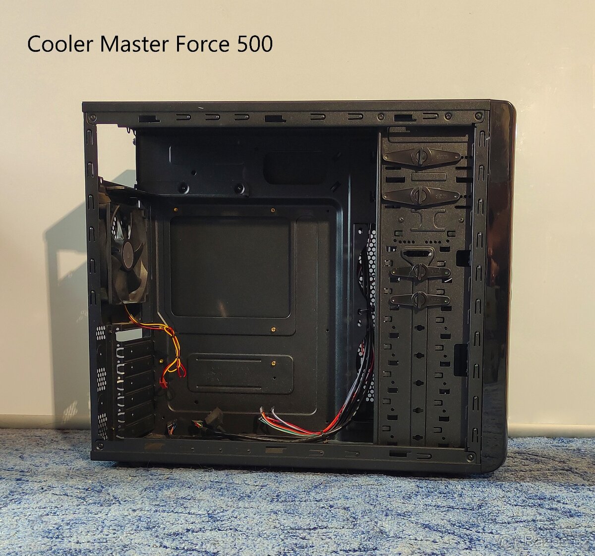 Počítačové skříně - HAL3000 | Cooler Master Force 500 - 7